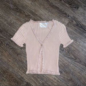 One button top size small